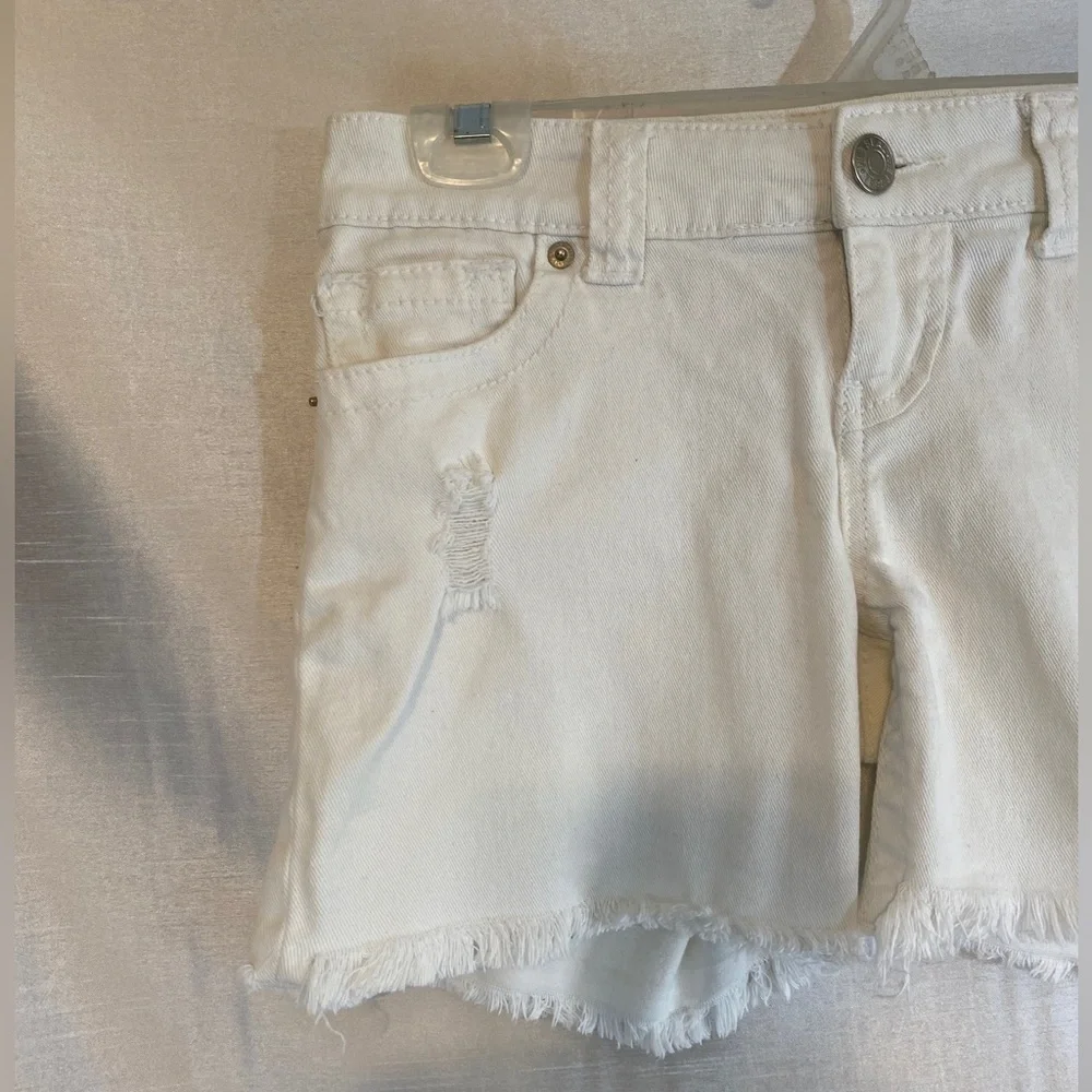 Wet Seal Low Rise Distressed Jean Shorts White Denim Ladies  5 - Picture 5 of 10